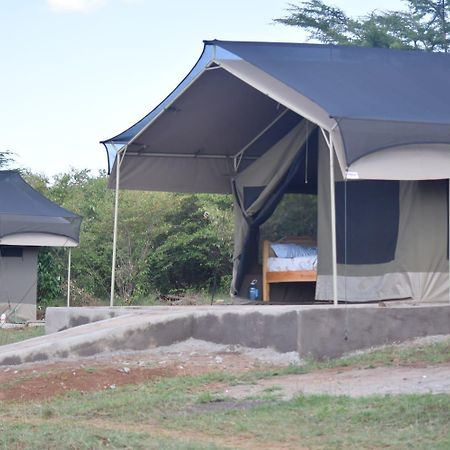 Maasai Mara Safari Camp In Kenya Bed & Breakfast Sekenani Eksteriør bilde